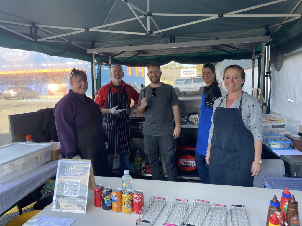 Bunnings Sausage Sizzle - Yarra Hills Secondary College